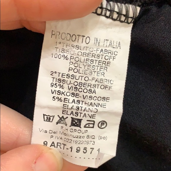 3/$25 Italian long sleeve ruffle dress - Picture 5 of 5